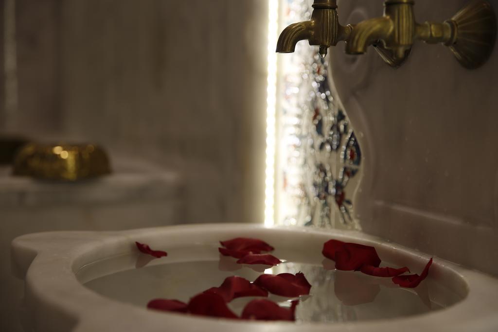 Adams Hotel Kuwait City Ngoại thất bức ảnh