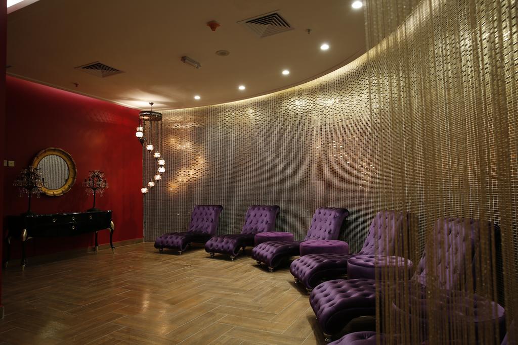 Adams Hotel Kuwait City Ngoại thất bức ảnh