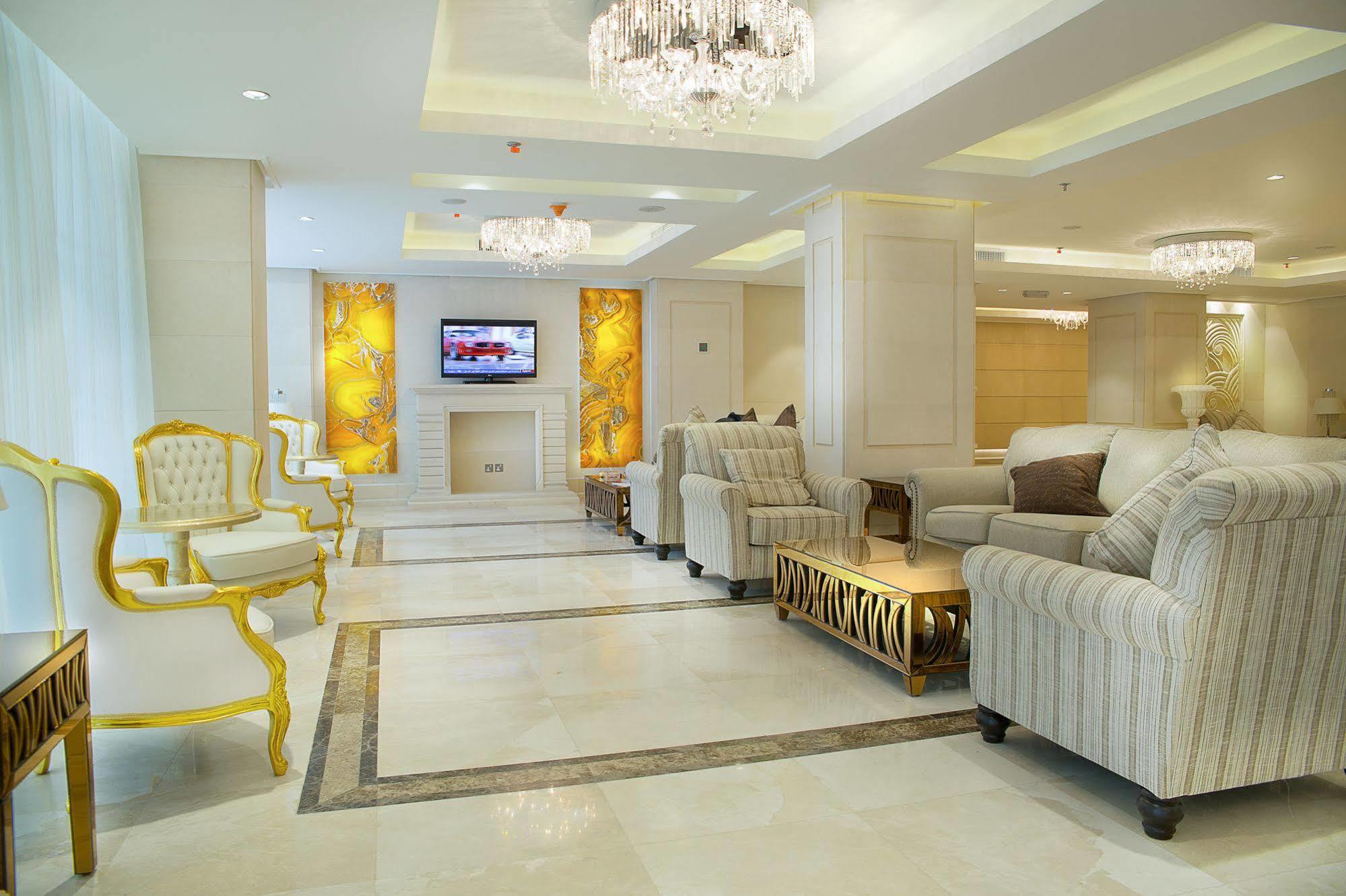 Adams Hotel Kuwait City Ngoại thất bức ảnh