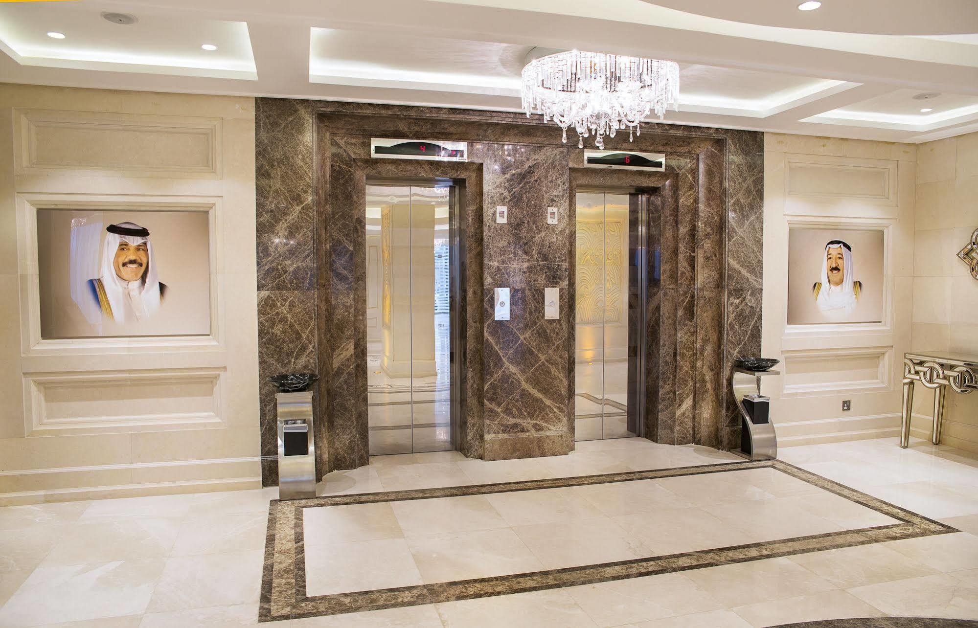 Adams Hotel Kuwait City Ngoại thất bức ảnh